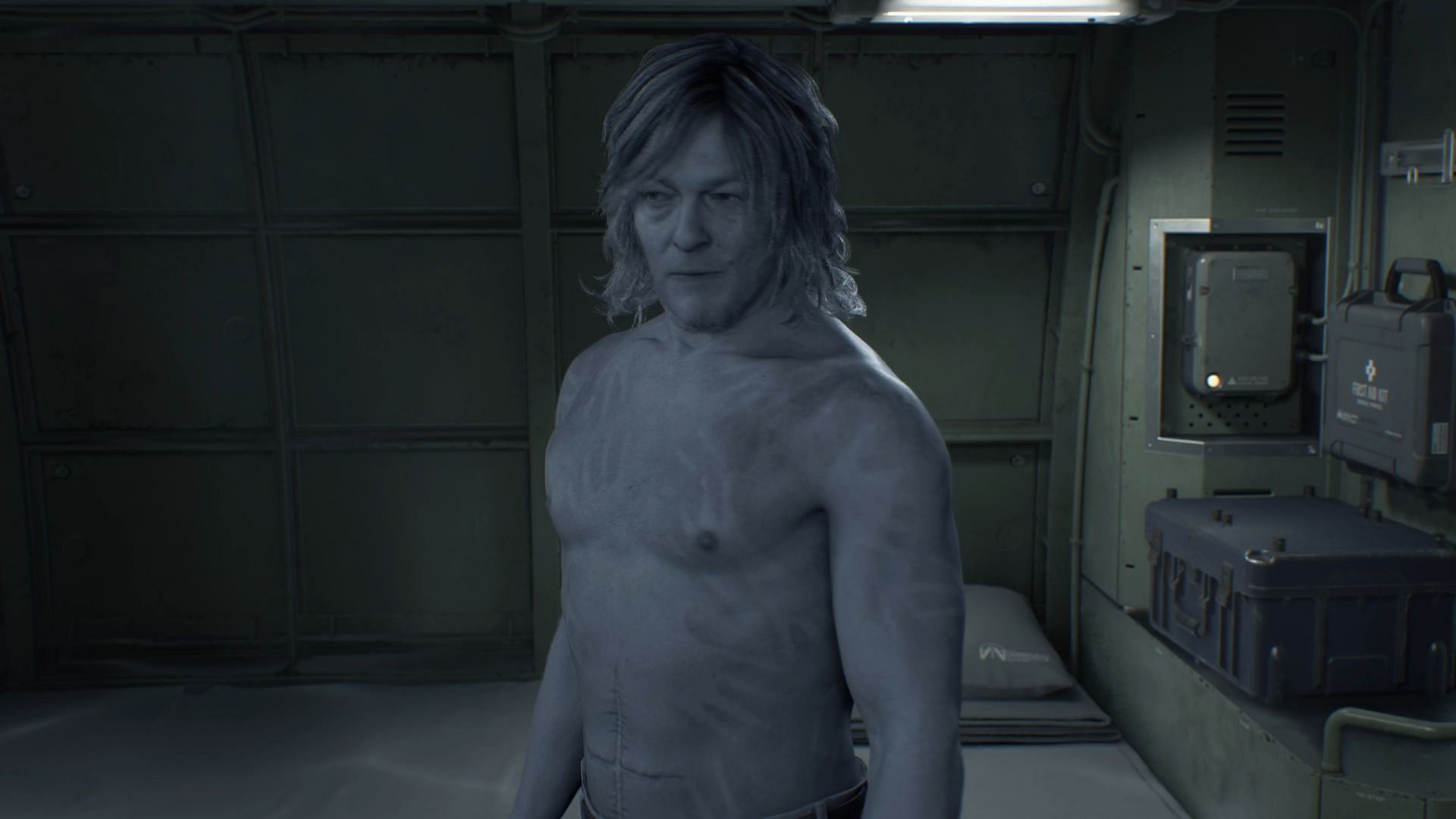 Sam wakes up in the DHV Magellan (Image via Sony Interactive Entertainment || Sportskeeda)